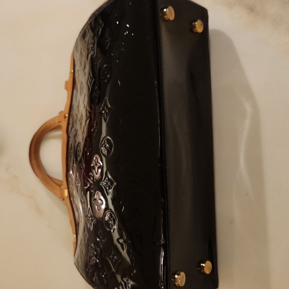 Louis Vuitton Brea In Black Vernis. Stunning LV Bag! With Free COA! - Picture 15 of 15